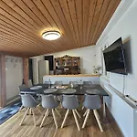 Feriehus & Sleep Schwadorf bei Wien